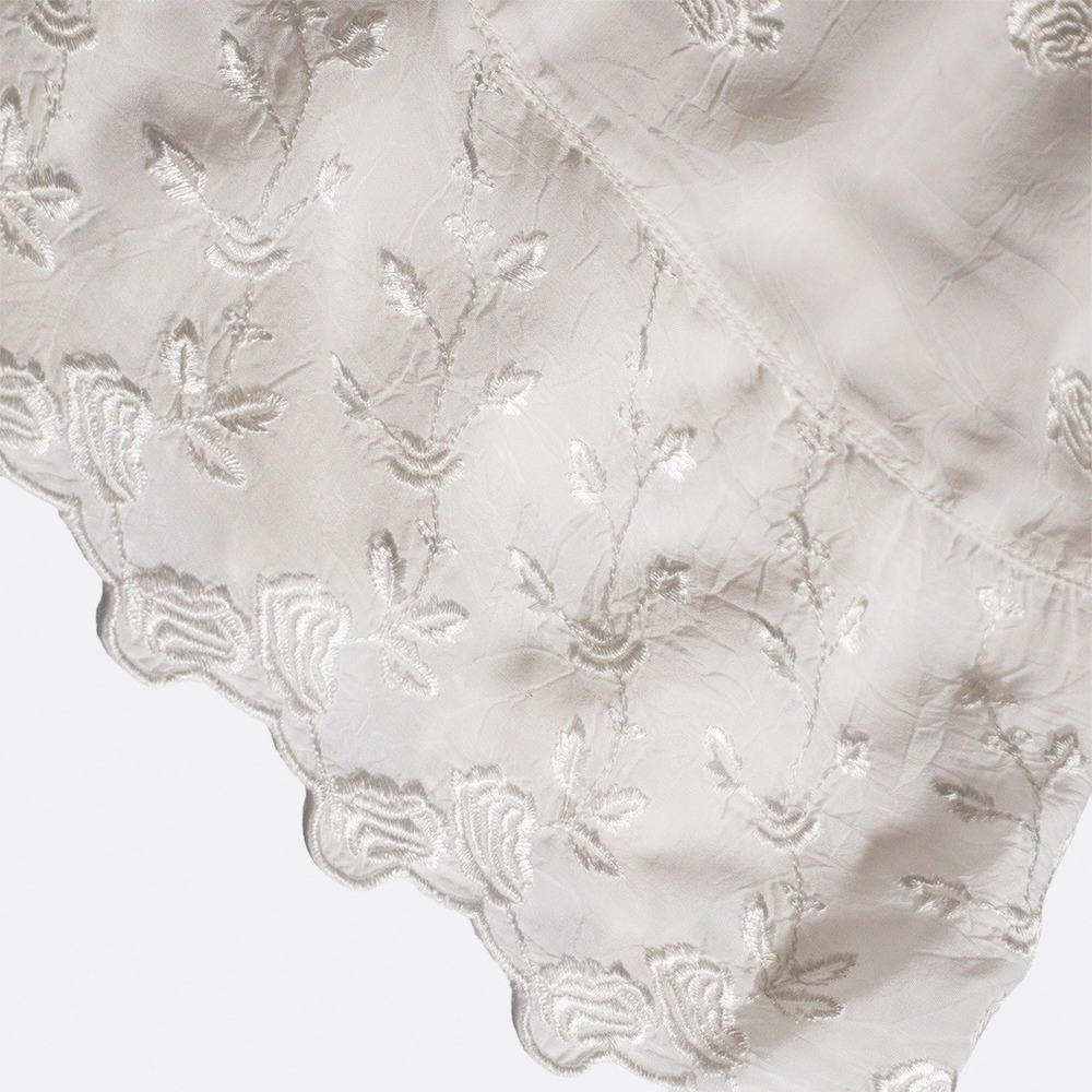 Johnny Was 0X White Embroidered Scallop Silk-Feel Blouse Luxury Boho Top Large - Picture 5 of 10